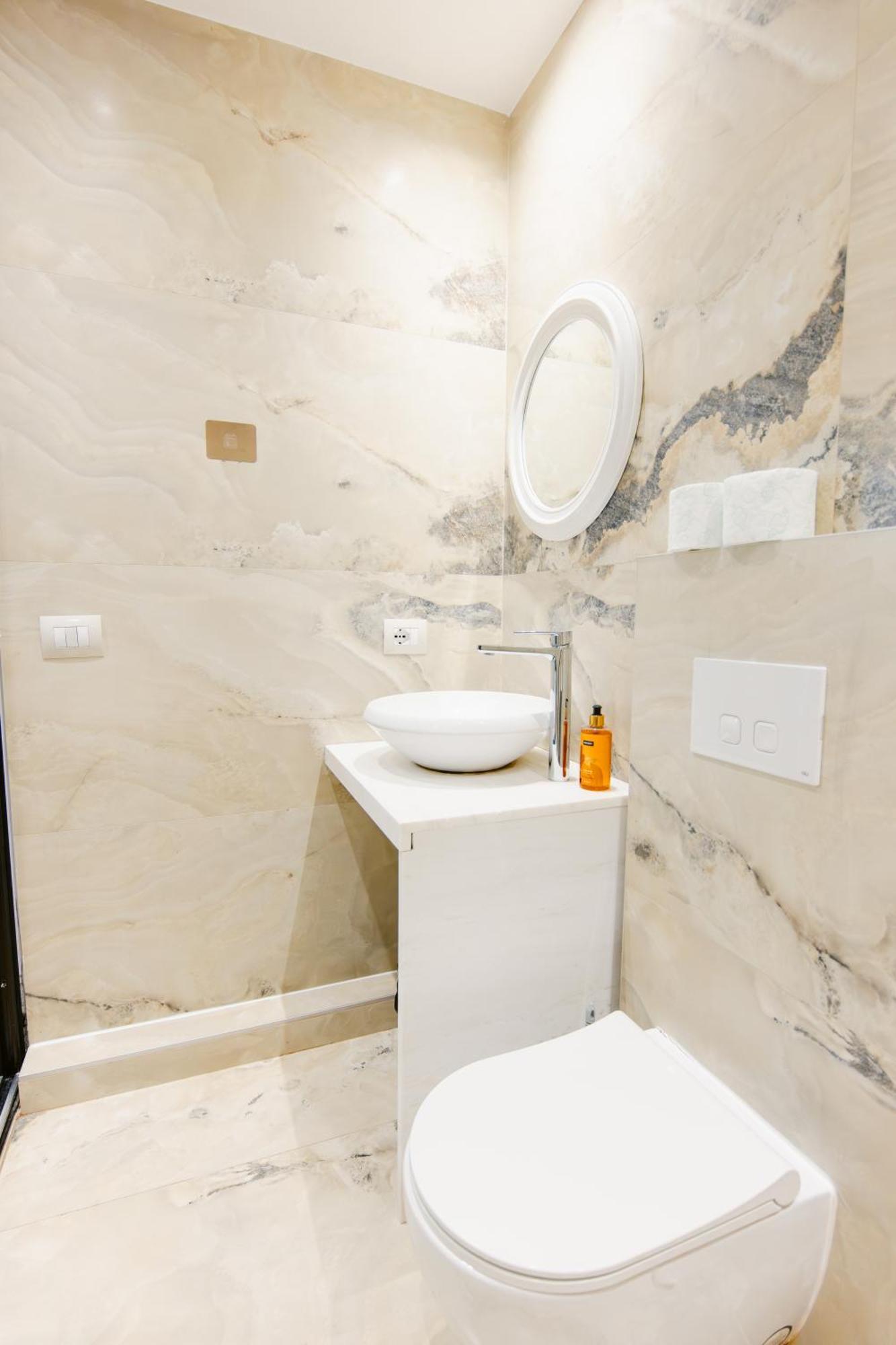 Durres Str Modern - The Nest Appartement